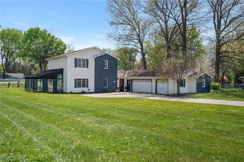 5411 W Heisley Rd, Mentor, OH, 44060-1750 | Card Image