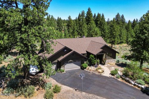 6195 Philoree Ln, Reno, NV, 89511-8797 | Card Image