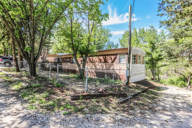 5507 Sassafras Ln, House other with 6 bedrooms, 3 bathrooms and 9 parking in High Ridge MO | Image 40