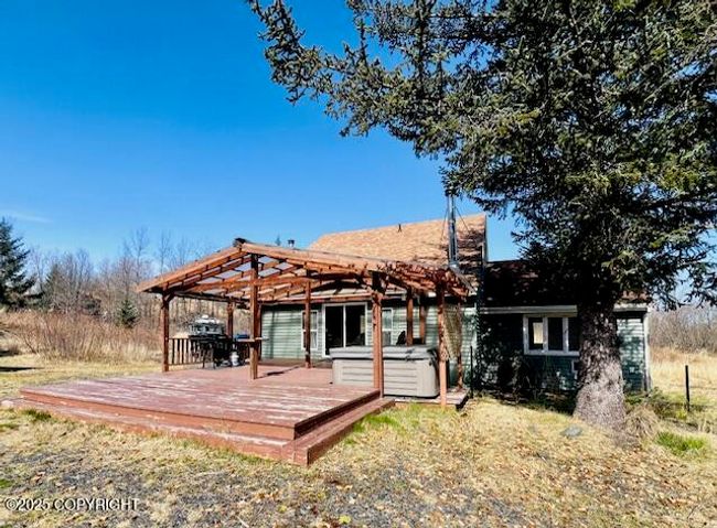 Exterior Back (9) | Image 12