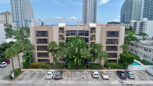 apt-204-520 Orton Ave, Fort Lauderdale, FL, 33304-4062 | Card Image