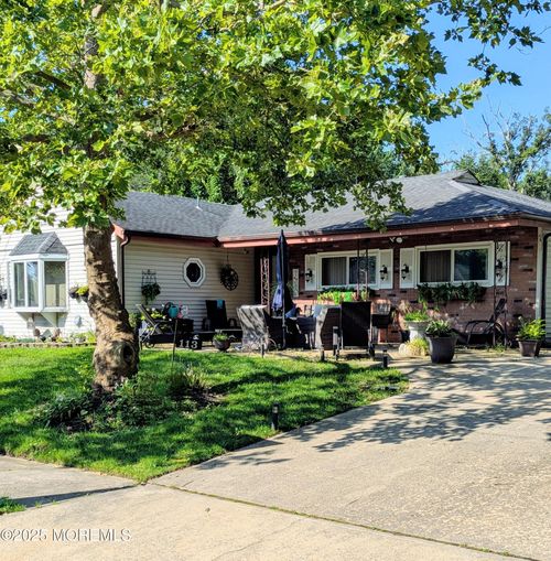 113 Sunshine Pkwy, Neptune City, NJ, 07753-3745 | Card Image