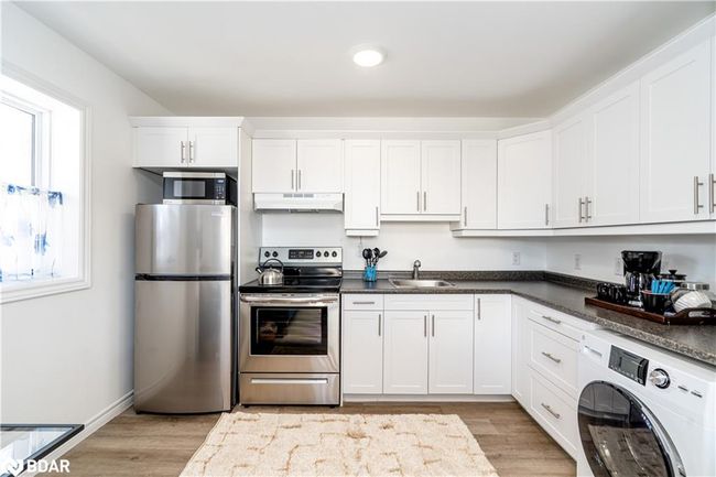 C - 99 Colborne St W, House other with 2 bedrooms, 1 bathrooms and 1 parking in Orillia ON | Image 9