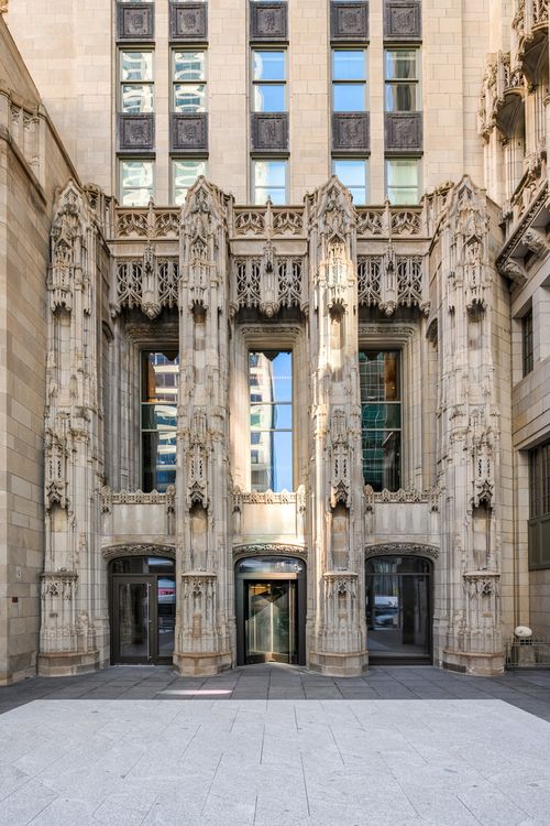 812-435 N Michigan Ave, Chicago, IL, 60611-4009 | Card Image