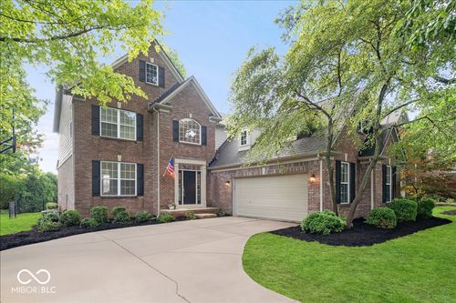 6563 Bainbridge Way, Zionsville, IN, 46077-8544 | Card Image