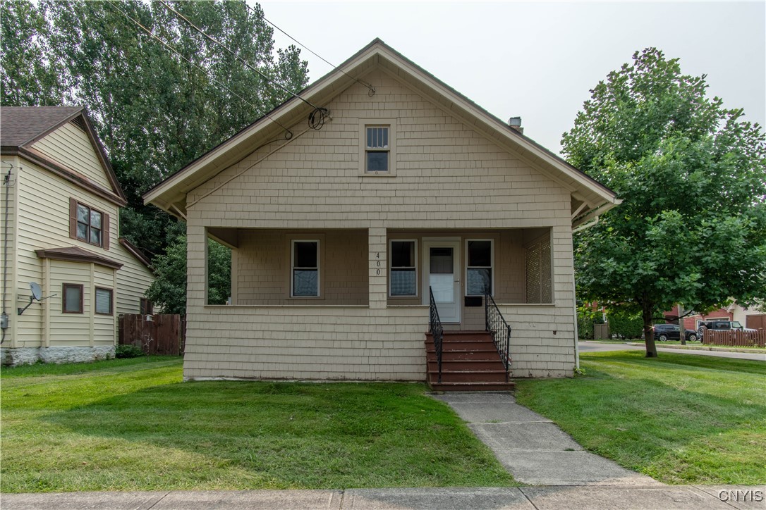 Pawling St, Watertown, NY 13601