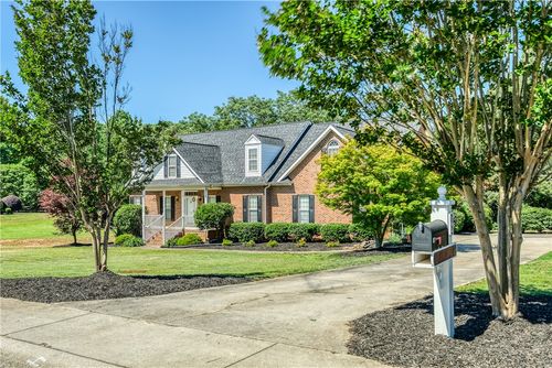 105 Dandelion Trl, Anderson, SC, 29621-4473 | Card Image