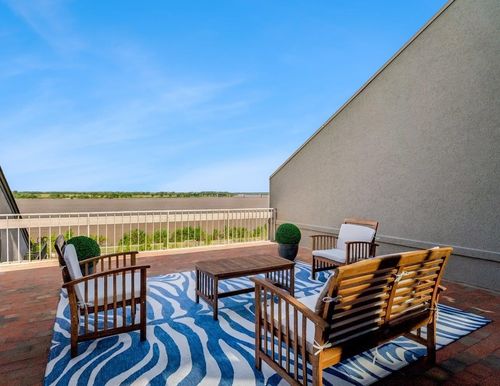 apt-3-335 Riverbluff Pl, Memphis, TN, 38103-4131 | Card Image