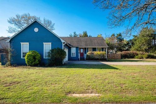 5518 N Locust St, North Little Rock, AR, 72116-6228 | Card Image