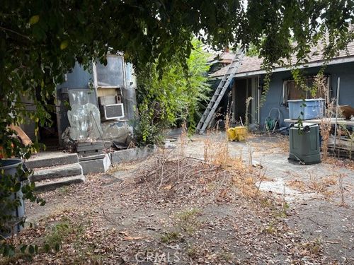 452 N Lomita St, Burbank, CA, 91506-1602 | Card Image