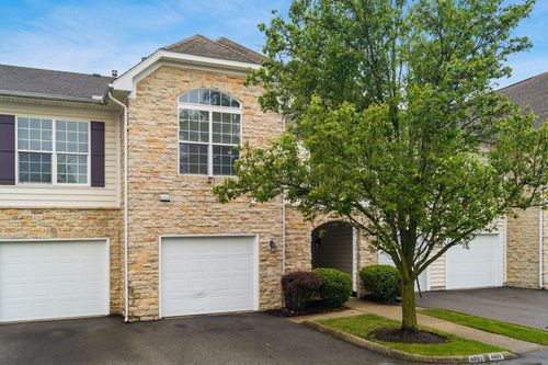 4993 Ivyvine Blvd, Dublin, OH, 43016-7168 | Card Image