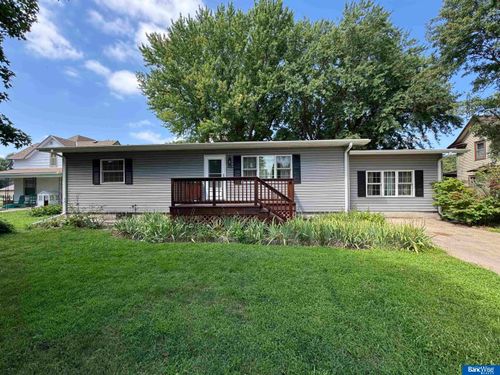 436 N 3rd St, Hampton, NE, 68843-9237 | Card Image
