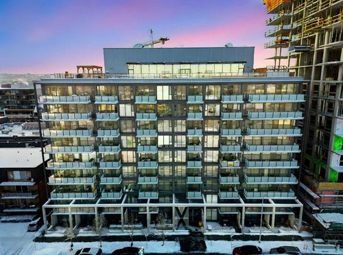 319 9a St Nw, Calgary, AB, T2N1T7 | Card Image