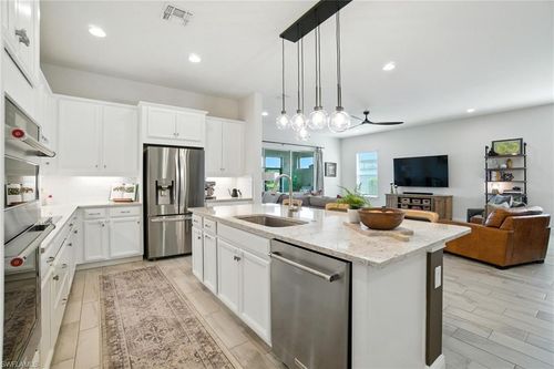 3387 Pilot Cir, NAPLES, FL, 34120-0711 | Card Image