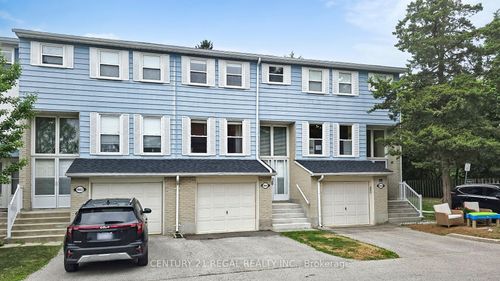 1664 John St, Thornhill, ON, L3T1Y9 | Card Image