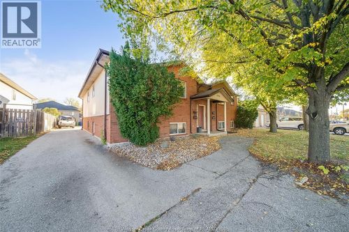 1970 Daytona Ave, Windsor, ON, N9B3V7 | Card Image