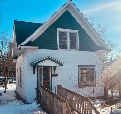 3925 40th Avenue S, Minneapolis, MN, 55406 | Card Image