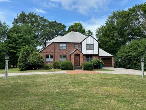 229 Union St, Norwood, MA, 02062-5331 | Card Image