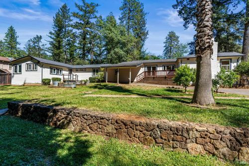 11 Lukens Place, Angwin, CA, 94508 | Card Image