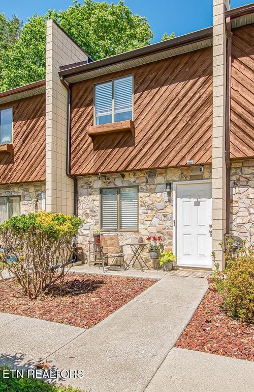 2705 Sood Rd, Knoxville, TN, 37921 | Card Image