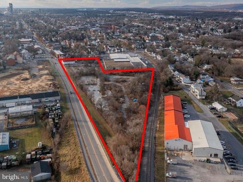 310 N Raleigh St, Martinsburg, WV, 25401-2805 | Card Image