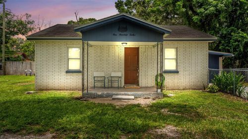 112 Palm Dr, WINTER HAVEN, FL, 33880-5300 | Card Image