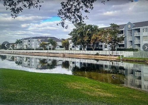 apt-301-8560 Sw 212th St, Cutler Bay, FL, 33189-3382 | Card Image