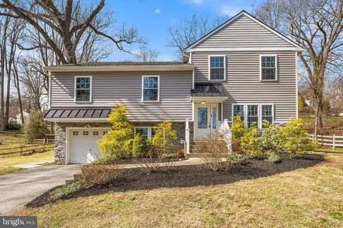 1427 Berwyn Paoli Rd, PAOLI, PA, 19301-1510 | Card Image