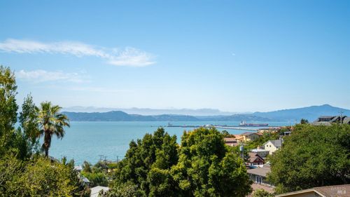 439 Golden Gate Ave, Point Richmond, CA, 94801-3882 | Card Image