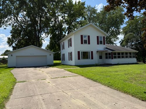 301 Mill St, Leslie, MI, 49251-9479 | Card Image