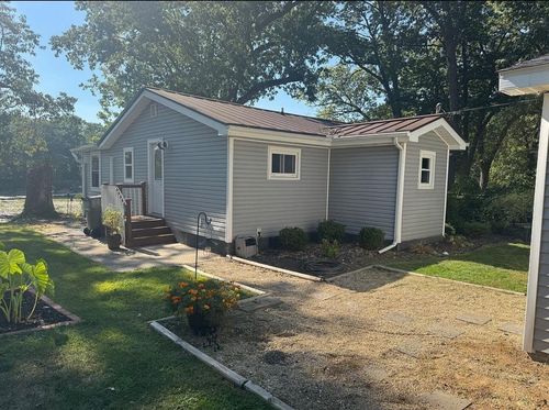 68814 Wallowa Rd, White Pigeon, MI, 49099-8753 | Card Image