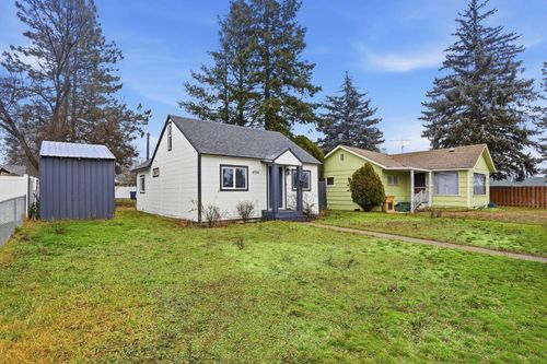 4914 N Ash St, Spokane, WA, 99205-5506 | Card Image