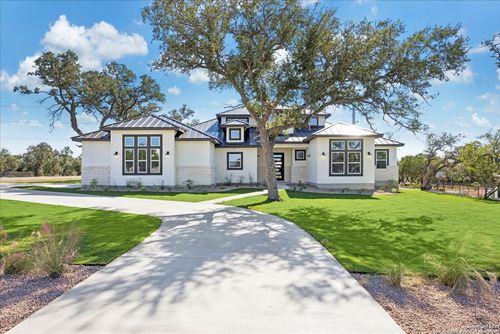 775 Maximino Ridge Rd, Bulverde, TX, 78163-2542 | Card Image