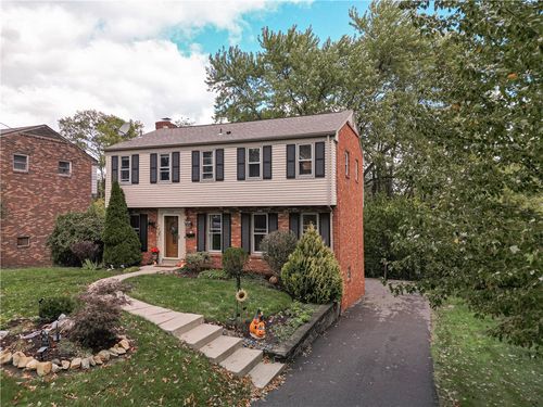 2320 Cassidy Dr, Bethel Park, PA, 15102-1959 | Card Image