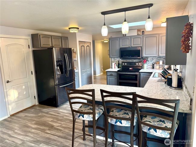 4313 131 St St Se, House other with 3 bedrooms, 2 bathrooms and 2 parking in Everett WA | Image 4