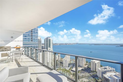 3902-1451 Brickell Ave, Miami, FL, 33131-3817 | Card Image