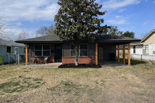 221 Rochelle St, Richmond, TX, 77469-2609 | Card Image