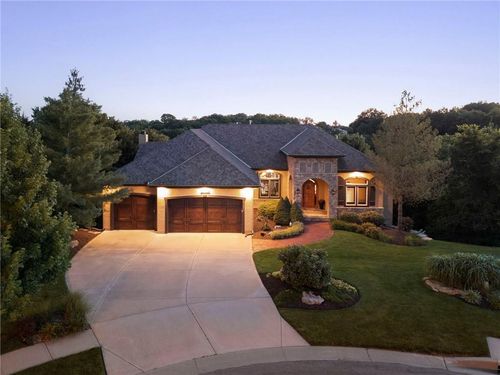 11520 S Carbondale St, Olathe, KS, 66061-4518 | Card Image