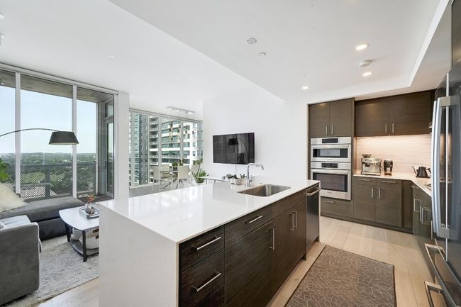 APT-1608 - 301 West Ave, Condo with 2 bedrooms, 2 bathrooms and null parking in Austin TX | Image 7
