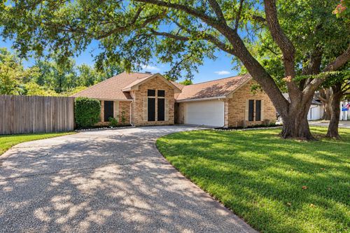1107 Bayshore Dr, Rockwall, TX, 75087-3212 | Card Image