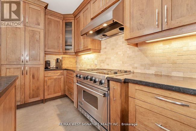 12 Gosling Rd, House other with 4 bedrooms, 4 bathrooms and 5 parking in Maple ON | Image 15