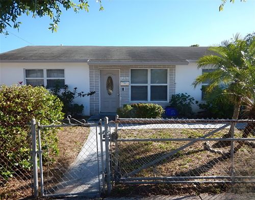 1263 W 27th St, Riviera Beach, FL, 33404-4110 | Card Image