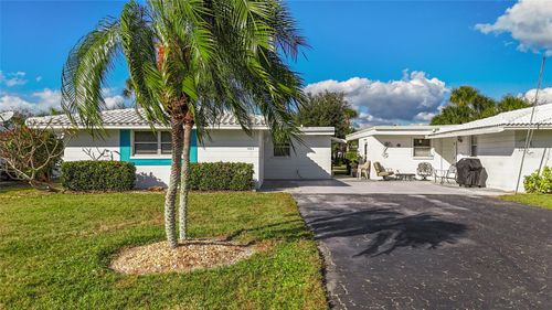 15-1523 Lakeside Dr, Venice, FL, 34293-2822 | Card Image