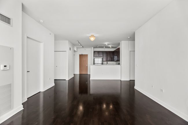 UNIT-2712 - 1901 S Calumet Ave, Condo with 2 bedrooms, 2 bathrooms and 1 parking in Chicago IL | Image 9