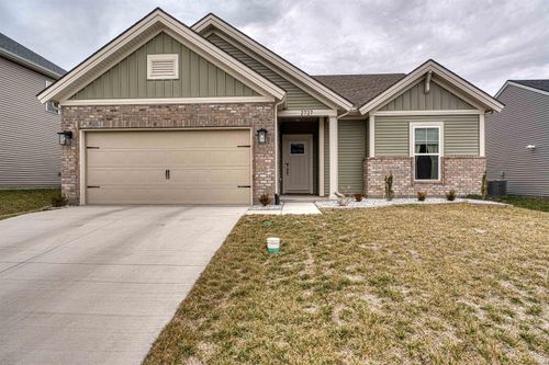 2727 Willow Creek Dr, Evansville, IN, 47712-5449 | Card Image