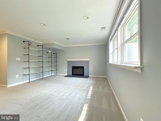 231 E Juniper Ave, House other with 3 bedrooms, 3 bathrooms and null parking in STERLING VA | Image 35