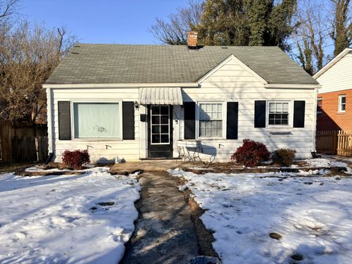 739 Brandon Ave Sw, Roanoke, VA, 24015-5023 | Card Image