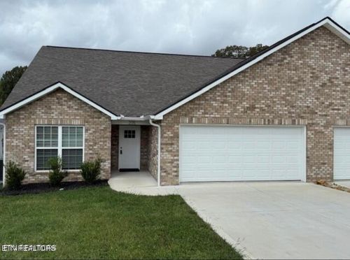 205 Amerine Rd, Maryville, TN, 37804-5303 | Card Image