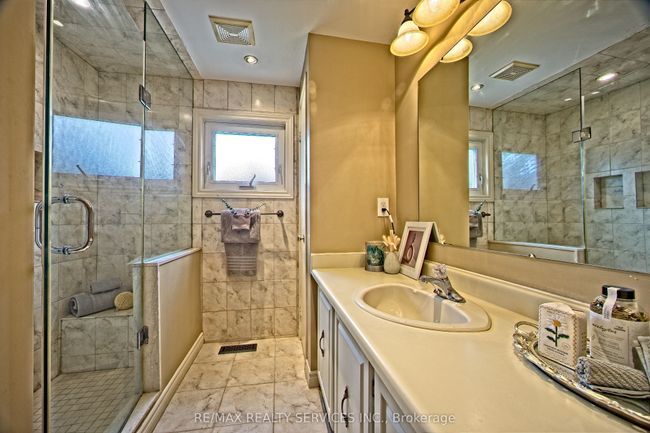 26 Scribner Crt, House other with 4 bedrooms, 3 bathrooms and 4 parking in Brampton ON | Image 26
