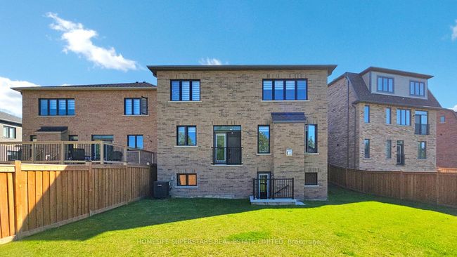 28 Great Railway Crt, House other with 5 bedrooms, 4 bathrooms and 6 parking in Kleinburg ON | Image 39